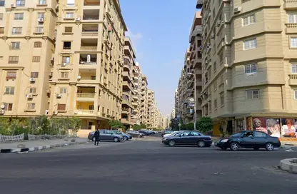 Apartment - 3 Bedrooms - 3 Bathrooms for sale in Al Waha City - 10th District - Nasr City - Cairo