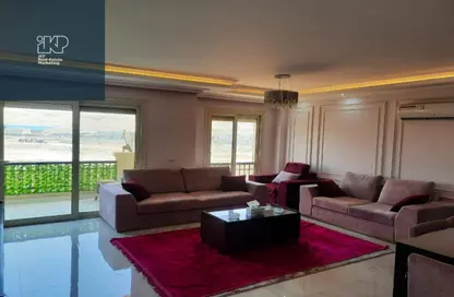 Apartment - 2 Bedrooms - 2 Bathrooms for sale in Stone Residence - 5th Settlement Compounds - The 5th Settlement - New Cairo City - Cairo