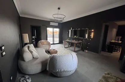 Villa - 7+ Bedrooms - 6 Bathrooms for sale in Garana - Cairo Alexandria Desert Road - 6 October City - Giza