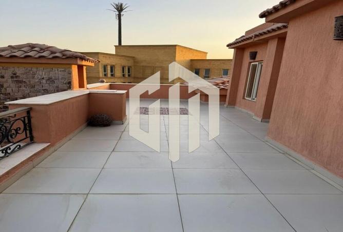8062800 - Property Image 2