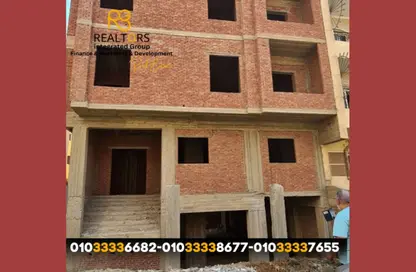 بناية كاملة - 8 غرف نوم - 8 حمامات للبيع في جنوب الاحياء - طريق الواحات - مدينة 6 أكتوبر - الجيزة