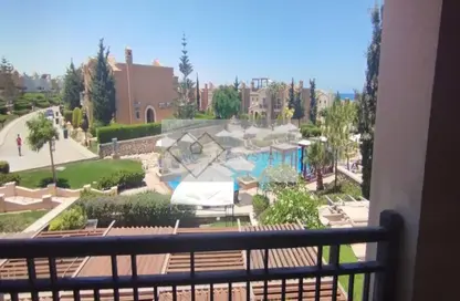 Chalet - 2 Bedrooms - 2 Bathrooms for sale in Mountain View - Ras Al Hekma - North Coast