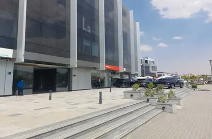 محل تجاري - استوديو - 1 حمام للايجار في وان جولدن سكوير مول - التجمع الخامس - مدينة القاهرة الجديدة - القاهرة