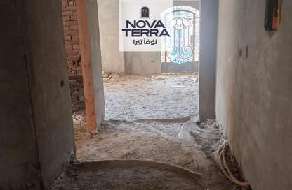 Duplex - 5 Bedrooms - 4 Bathrooms for sale in The Gate Plaza Mall - 10th District - Sheikh Zayed City - Giza