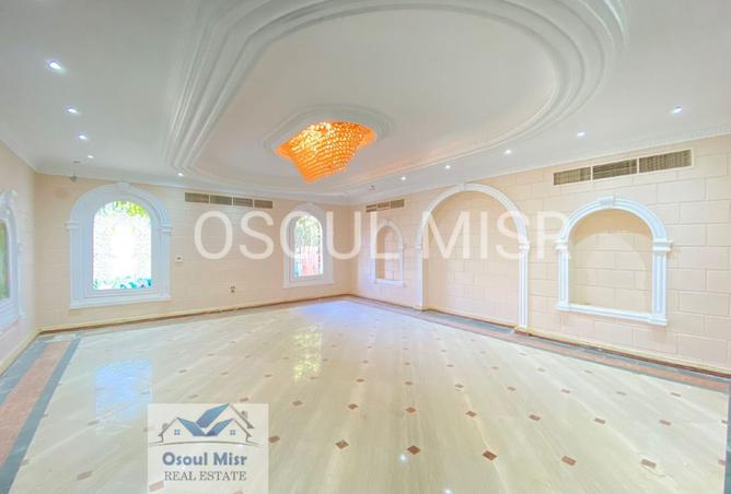 8221806 - Property Image 3