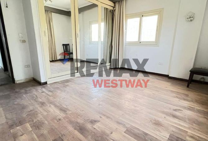8409891 - Property Image 3