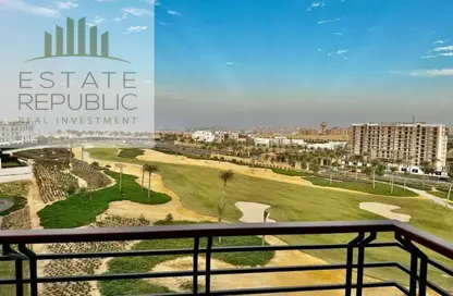 دوبلكس - 3 غرف نوم - 4 حمامات للبيع في سيراس - اب تاون كايرو - المقطم - القاهرة