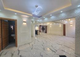 شقة - 2 غرف نوم - 3 حمامات for للبيع in شارع مصدق - الدقي - الجيزة