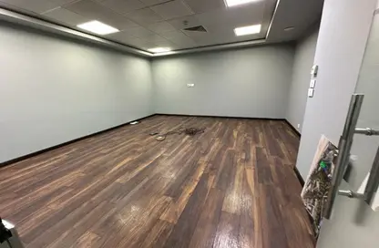 مساحات مكتبية - استوديو - 1 حمام للايجار في شارع مجمع البنوك - شارع التسعين الجنوبي - التجمع الخامس - مدينة القاهرة الجديدة - القاهرة