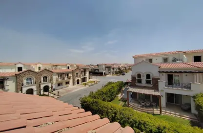 Villa - 3 Bedrooms - 4 Bathrooms for sale in Divina Gardens - 3rd District West - Shorouk City - Cairo