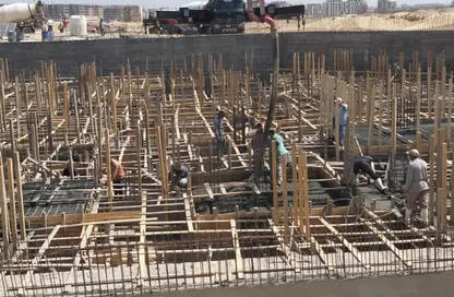 مساحات مكتبية - استوديو - 1 حمام للبيع في شارع الريفيرا - ريفييرا سيتي - الشيخ زايد - الجيزة