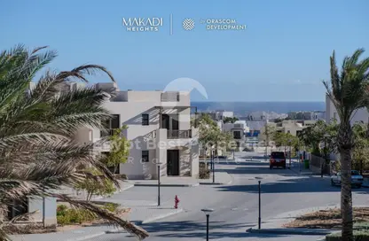 Chalet - 2 Bedrooms - 2 Bathrooms for sale in Makadi Heights - Makadi Orascom Resort - Makadi - Hurghada - Red Sea