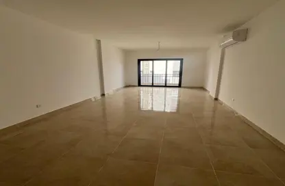 Apartment - 3 Bedrooms - 3 Bathrooms for rent in Moon Residences - Fifth Square - The 5th Settlement - New Cairo City - Cairo