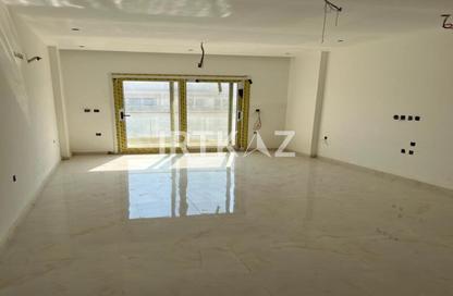 Apartment - 3 Bedrooms - 2 Bathrooms for sale in Mountain View iCity - 5th Settlement Compounds - The 5th Settlement - New Cairo City - Cairo