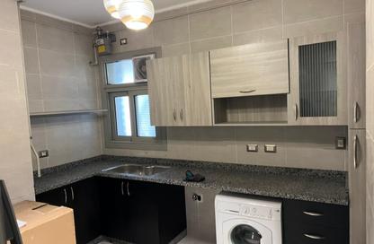 Apartment - 2 Bedrooms - 2 Bathrooms for rent in Palm Hills Village Gate - South Investors Area - New Cairo City - Cairo