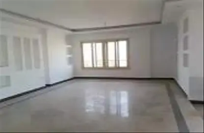 Townhouse - 2 Bedrooms - 2 Bathrooms for sale in Nyoum mostakbal - Mostakbal City Compounds - Mostakbal City - Future City - Cairo