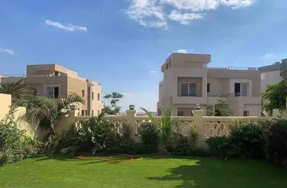 منزل مزدوج - 6 غرف نوم - 7 حمامات للبيع في جولف فيوز - طريق مصر اسكندرية الصحراوي - مدينة 6 أكتوبر - الجيزة
