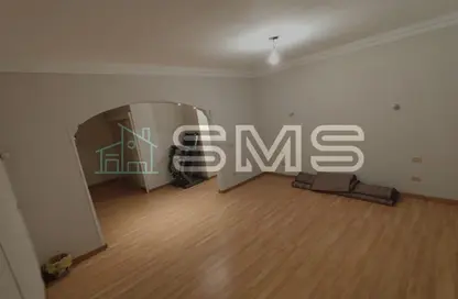 Apartment - 4 Bedrooms - 2 Bathrooms for rent in Talaat Harb Axis - District 2 - The 5th Settlement - New Cairo City - Cairo