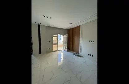 Apartment - 3 Bedrooms - 3 Bathrooms for rent in District 3 - The 5th Settlement - New Cairo City - Cairo