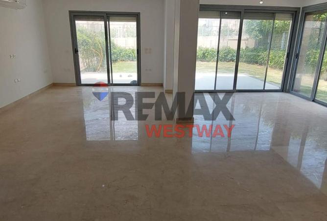 8372145 - Property Image 2