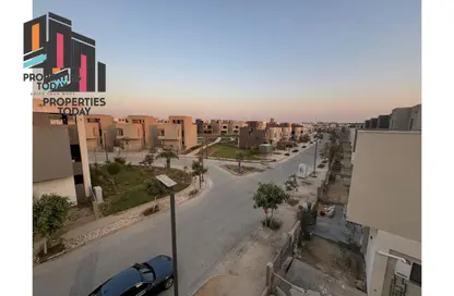 فيلا - 6 غرف نوم - 6 حمامات للبيع في ذا كراون - طريق مصر اسكندرية الصحراوي - مدينة 6 أكتوبر - الجيزة
