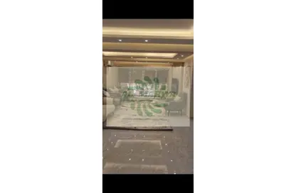 دوبلكس - 3 غرف نوم - 3 حمامات للايجار في طريق مصر حلوان الزراعي - المعادي - حي المعادي - القاهرة