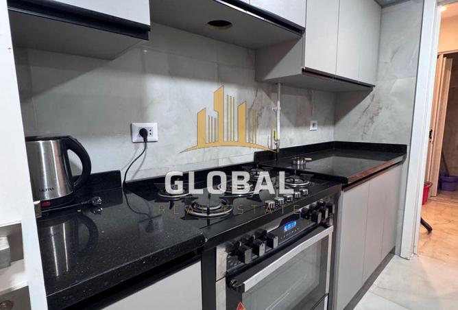 8071806 - Property Image 2