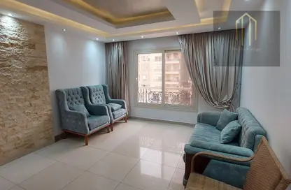 Apartment - 3 Bedrooms - 3 Bathrooms for rent in Heliopolis - Masr El Gedida - Cairo