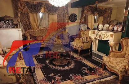 شقة - 4 غرف نوم - 2 حمامات للبيع في شارع عبد الستار دياب - المنطقة الثامنة - مدينة نصر - القاهرة