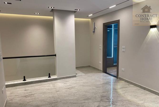 7376020 - Property Image 2