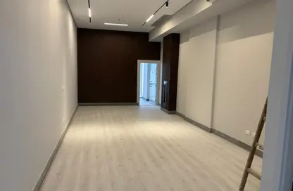 Office Space - Studio - 1 Bathroom for rent in The Hub - 5th Settlement Compounds - The 5th Settlement - New Cairo City - Cairo