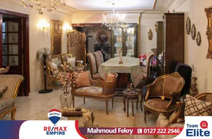 Apartment - 2 Bedrooms - 2 Bathrooms for sale in Kafr Abdo - Roushdy - Hay Sharq - Alexandria