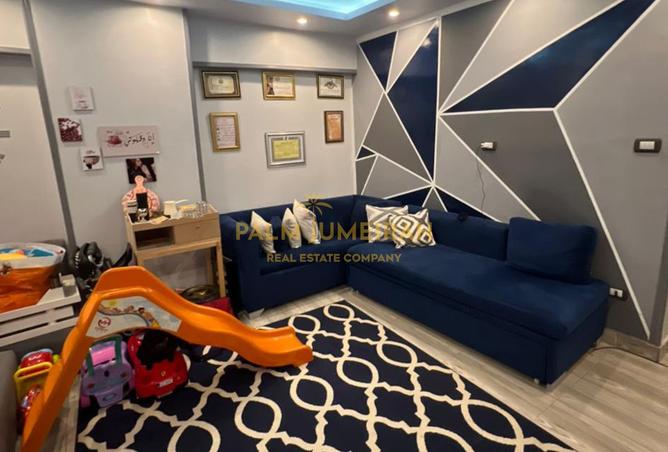 8249930 - Property Image 3