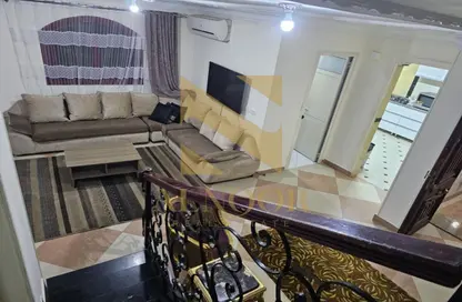 Duplex - 3 Bedrooms - 3 Bathrooms for rent in Al Mehwar Al Markazi - 1st District - 6 October City - Giza