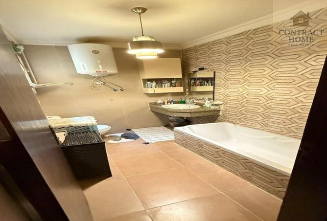 8102398 - Property Image 3