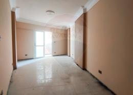 شقة - 2 غرف نوم - 1 حمام for للايجار in شارع خالد بن الوليد - سيدي بشر - حي اول المنتزة - الاسكندرية