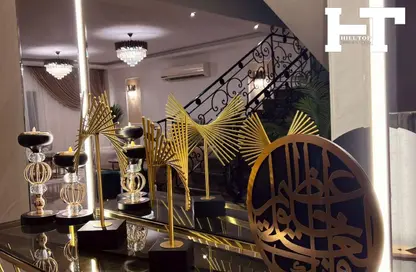 فيلا - 7 غرف نوم - 4 حمامات للبيع في الصفوة - محور 26 يوليو - مدينة 6 أكتوبر - الجيزة