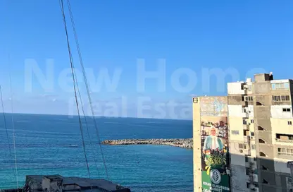 Apartment - 2 Bedrooms - 1 Bathroom for sale in Sidi Beshr Mosque St. - Sidi Beshr - Hay Awal El Montazah - Alexandria