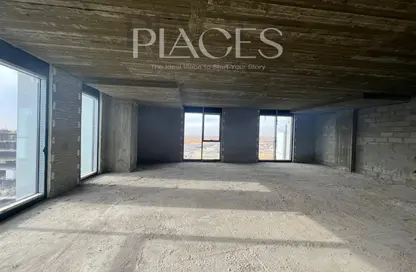 Office Space - Studio - 2 Bathrooms for rent in Hyde Park - 5th Settlement Compounds - The 5th Settlement - New Cairo City - Cairo