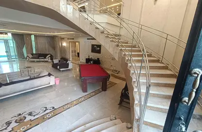 Villa - 5 Bedrooms - 5 Bathrooms for sale in West Somid - 6 October City - Giza