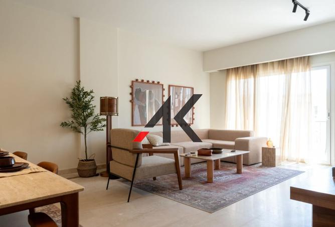 8392100 - Property Image 2