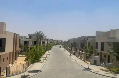 فيلا - 4 غرف نوم - 5 حمامات للبيع في سوديك ايست - الحي السادس - هليوبوليس الجديدة - القاهرة