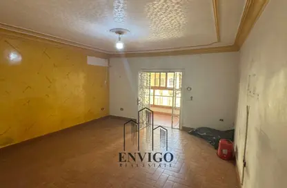 Apartment - 2 Bedrooms - 1 Bathroom for sale in Al Imdad  and  Al Tamween St. - Masaken Al Mohandesin - Nasr City - Cairo