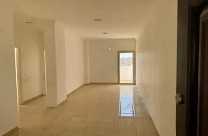 Apartment - 3 Bedrooms - 1 Bathroom for sale in El Kawther District - Hurghada - Red Sea