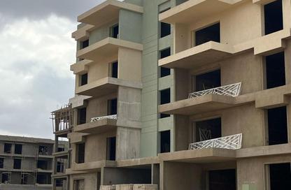 Apartment - 3 Bedrooms - 2 Bathrooms for sale in Green 6 - 6 October Compounds - 6 October City - Giza