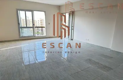 Apartment - 2 Bedrooms - 1 Bathroom for rent in El Rehab Extension - Al Rehab - New Cairo City - Cairo