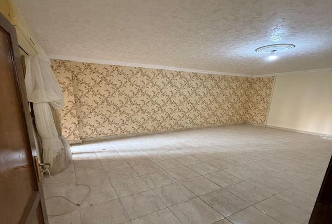 8421648 - Property Image 2