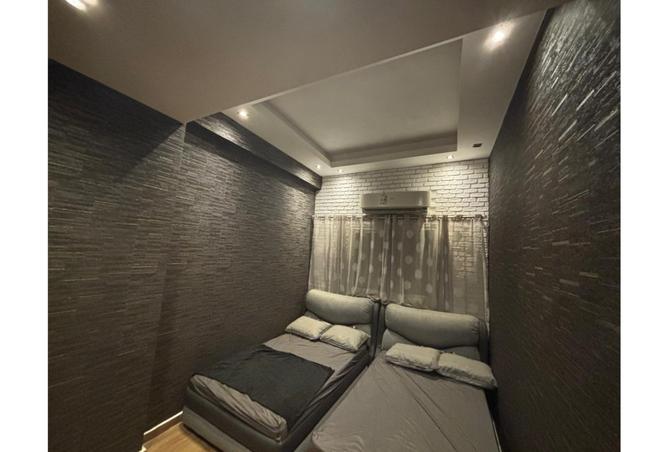 8009423 - Property Image 2