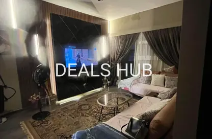 شقة - 2 غرف نوم - 2 حمامات للبيع في جاليريا  مون فالى - المستثمرين الجنوبية - مدينة القاهرة الجديدة - القاهرة