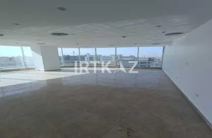 Office Space - Studio - 1 Bathroom for sale in Cairo Capital Center - North Teseen St. - The 5th Settlement - New Cairo City - Cairo